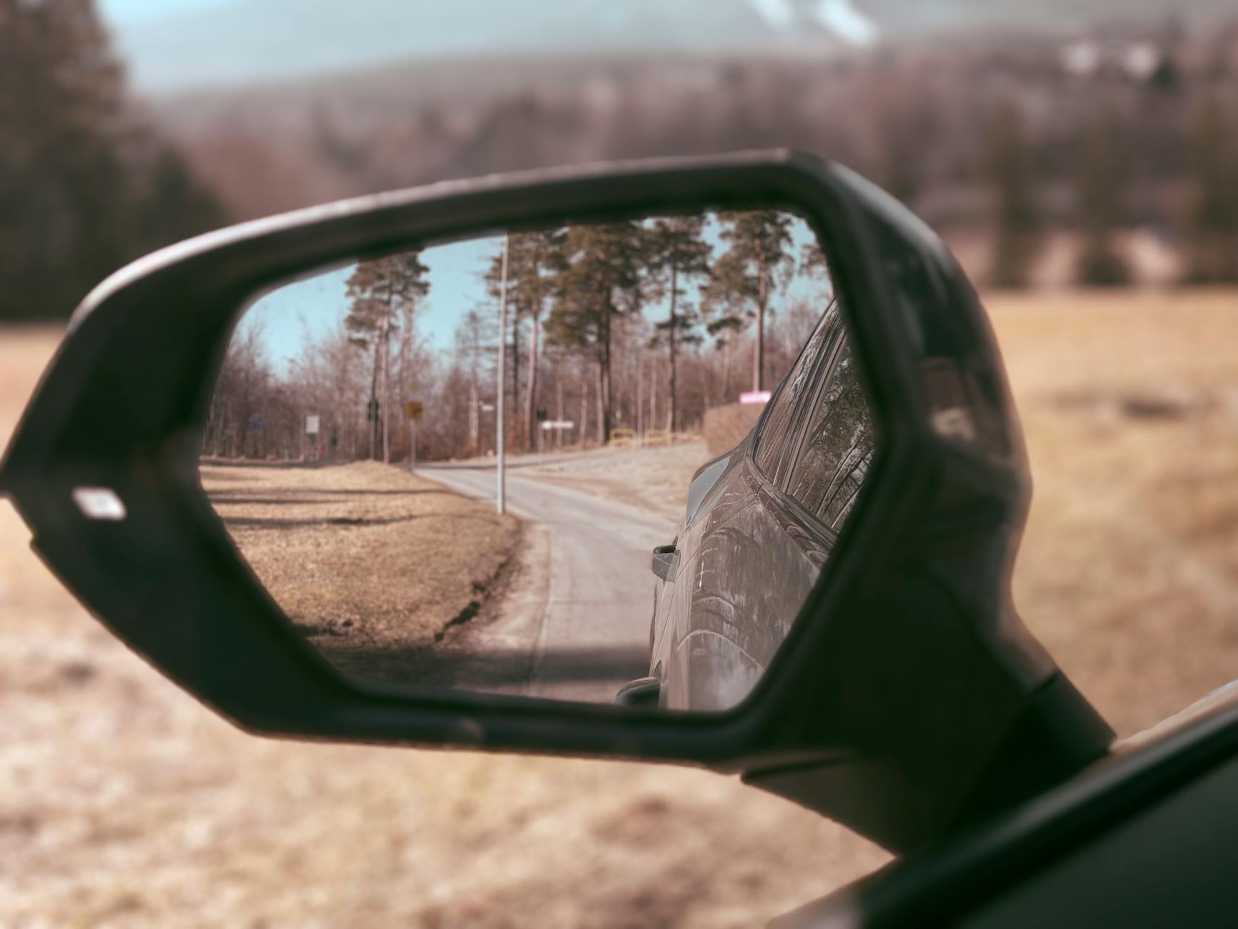 Peak Travel Hours and When You'll See the Biggest Wait Differences