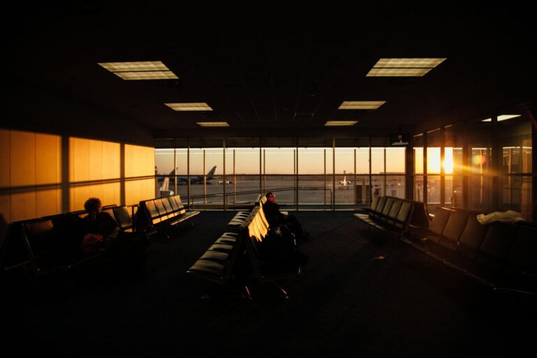 What Time Should You Arrive for TSA at Denver International Airport to Avoid Delays - Featured image