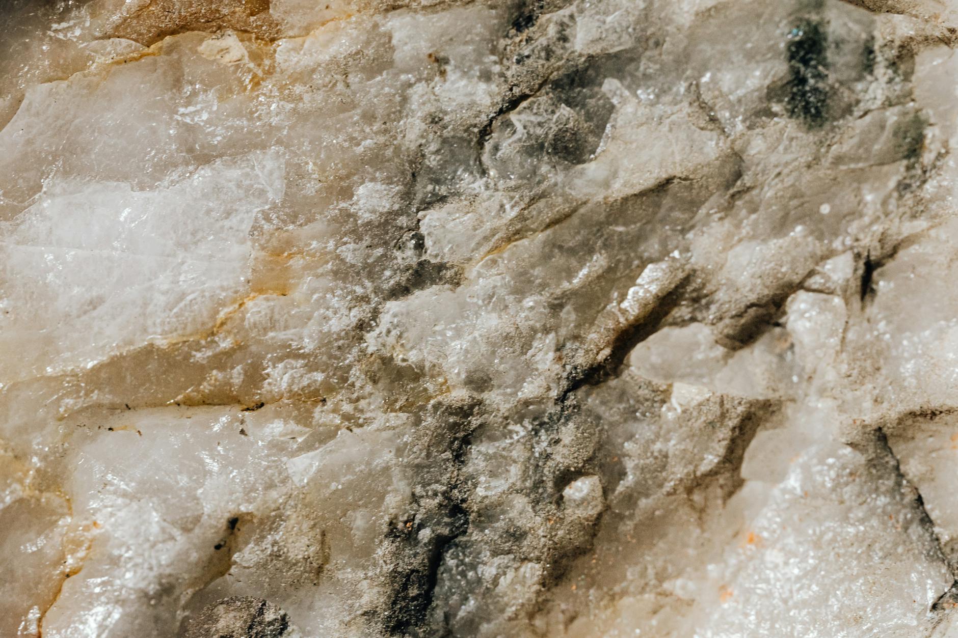 How Mineral Royalties Become Unclaimed: The Chain of Ownership and Payments
