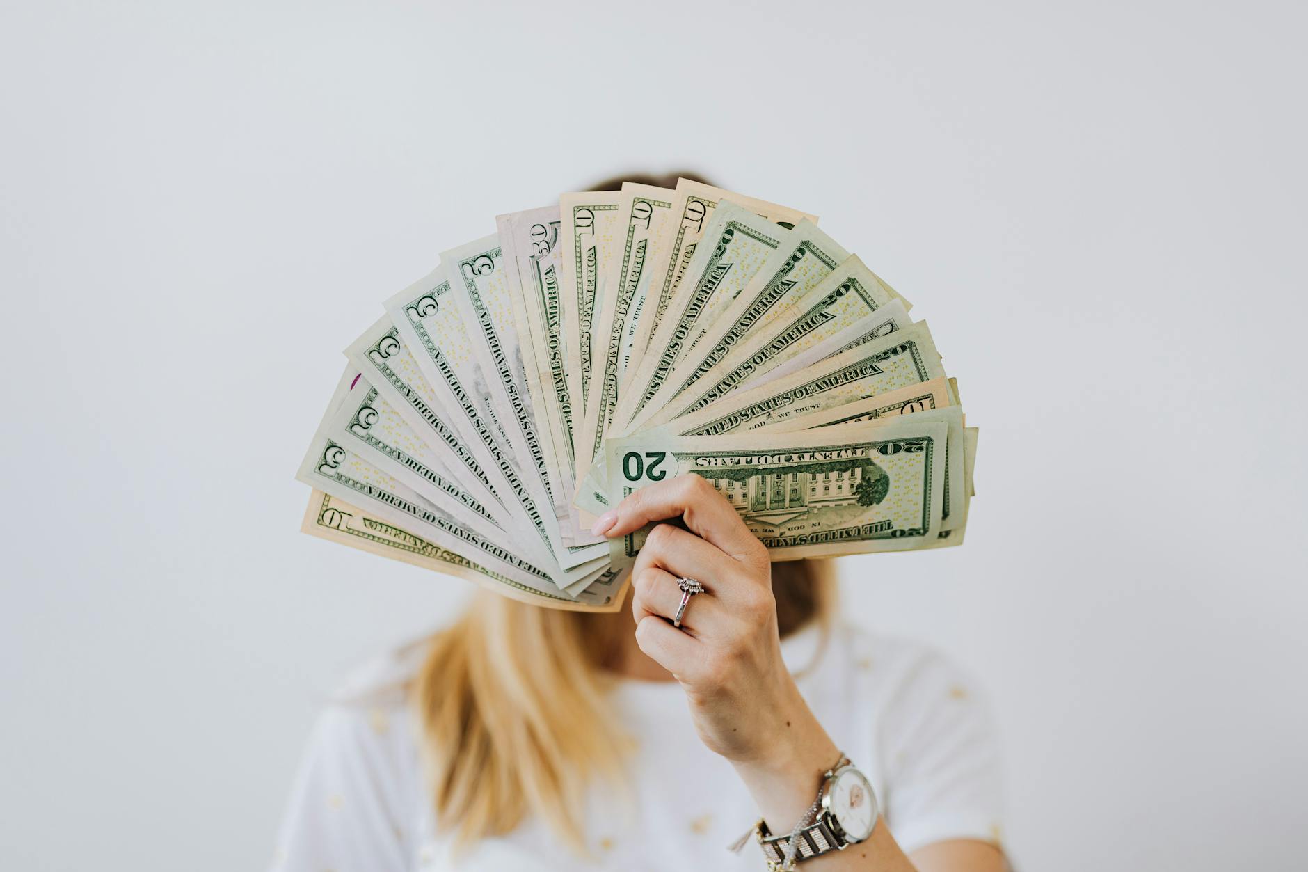 Why Smart People Still Fall for These Scams