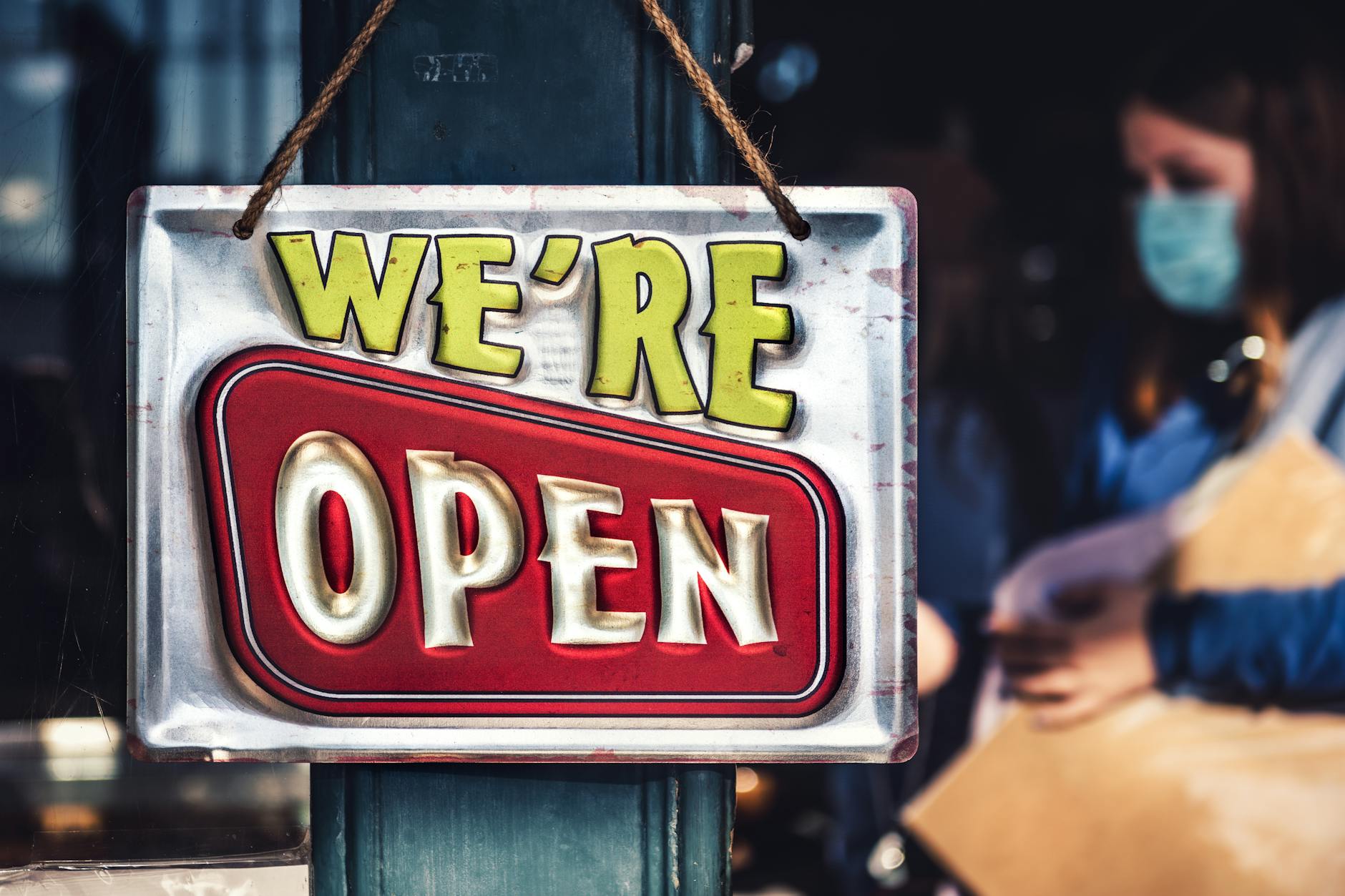How Do Small Businesses Lose Track of Vendor Payments and Customer Refunds?