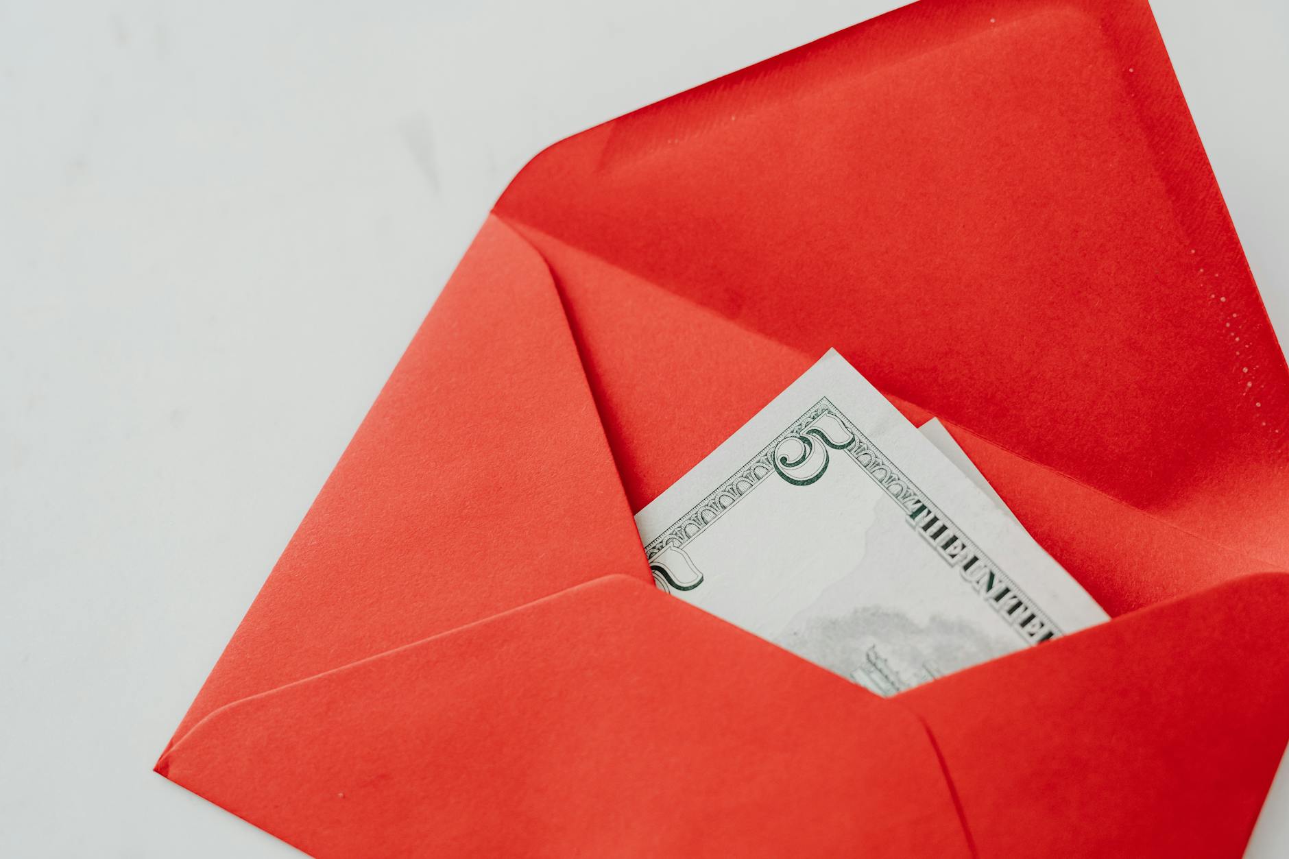 Red Flags in Contracts That Should Concern You